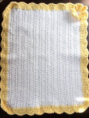 Set of 4 Yellow and White Crocheted Placemats
